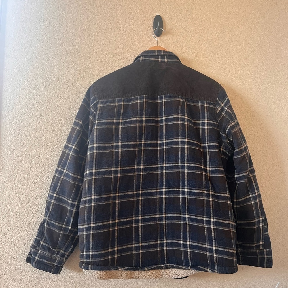 Field & Stream Men's Navy Plaid Sherpa Jacket - Picture 7 of 7